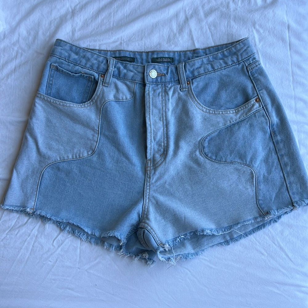 Women’s High-rise Cutoff Shorts